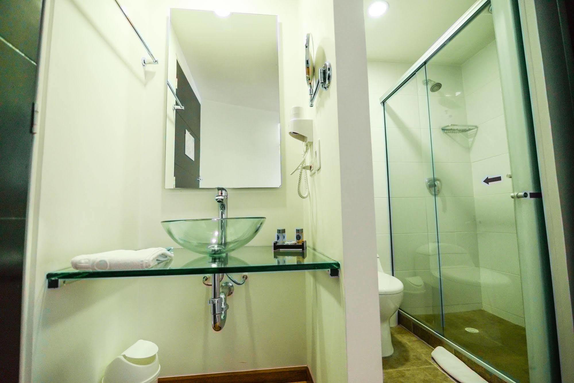 Benidorm Hotel Manizales Eksteriør bilde